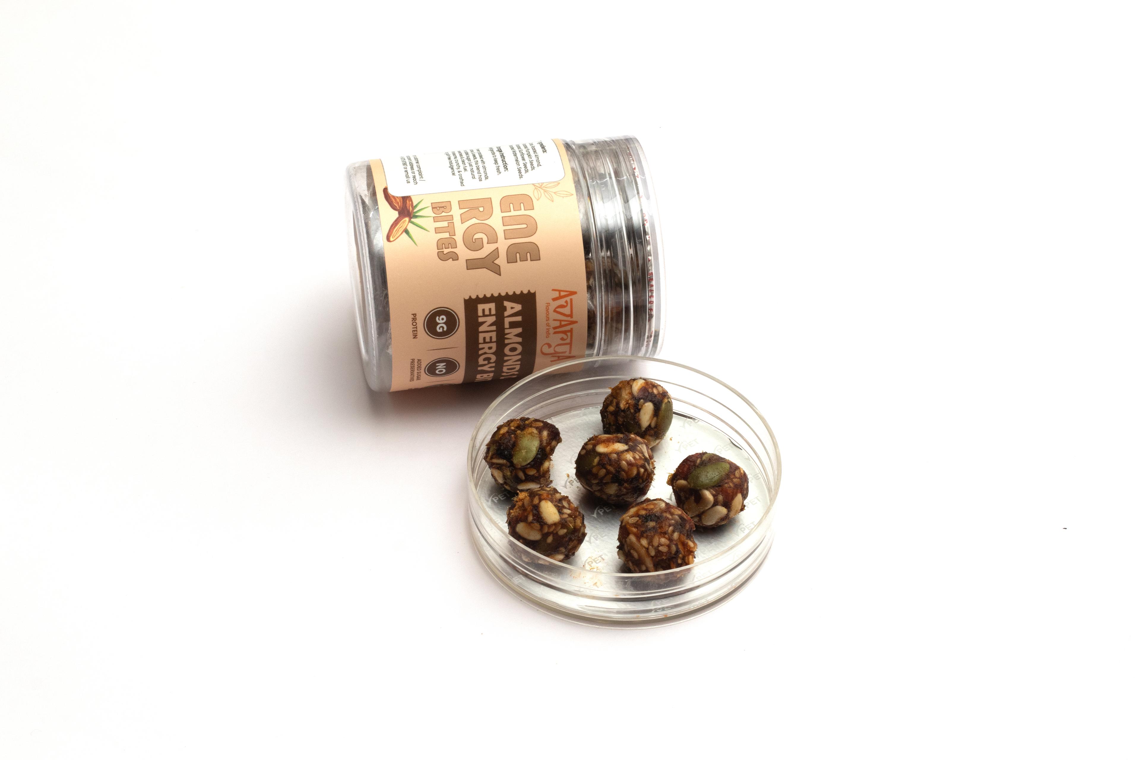 Almonds Dates Energy Bites 4